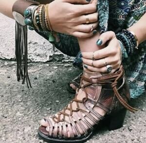 FREEBIRD BY STEVEN Wazee Heeled Sandals Ice 9